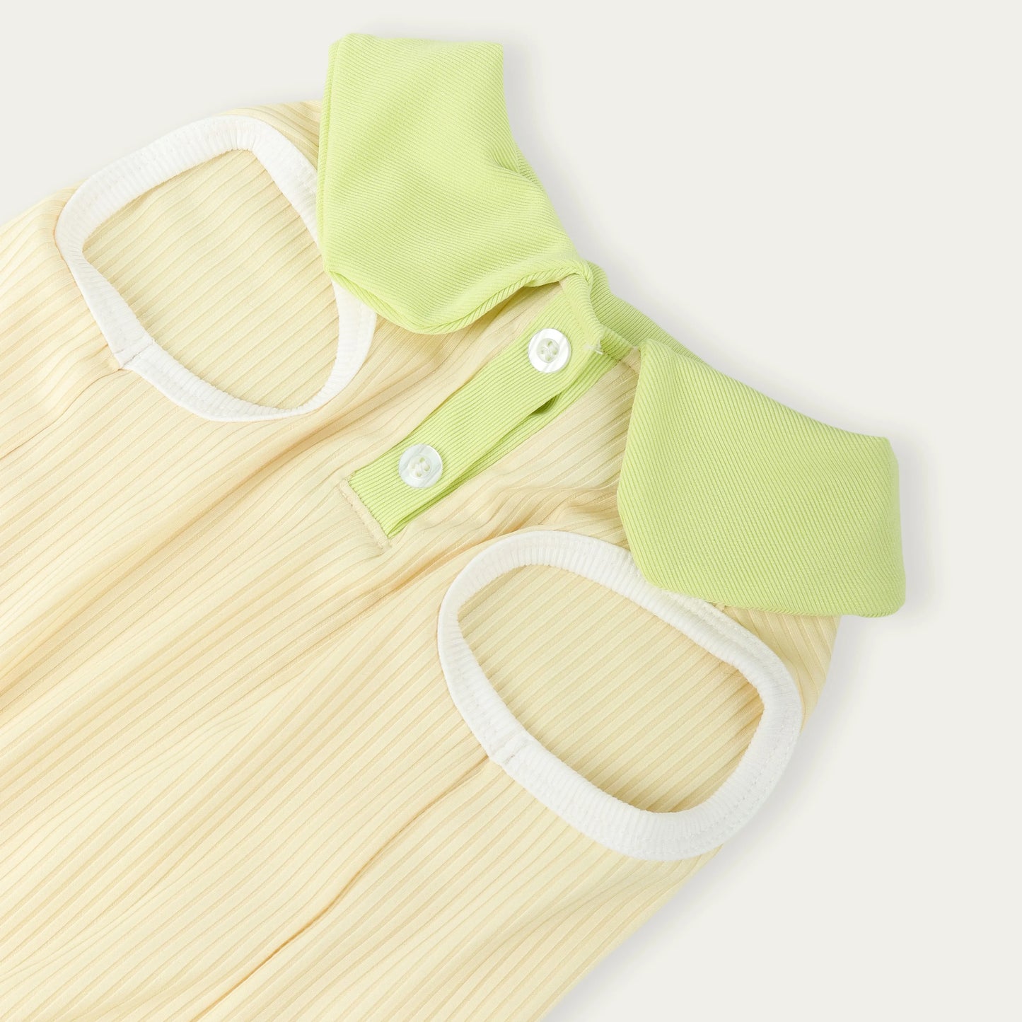 Sleeveless Pet Top with Contrast Collar
