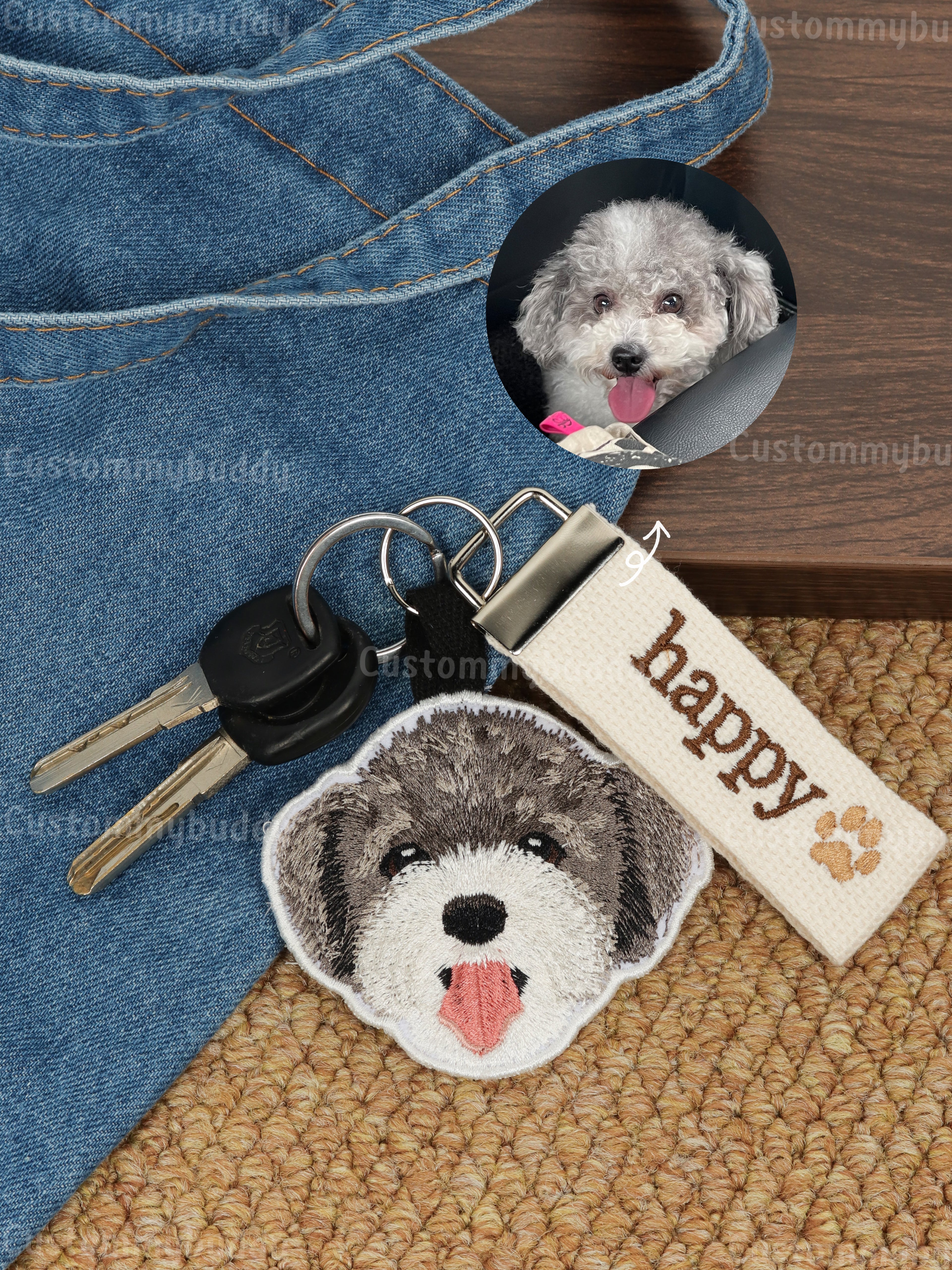 Custom Embroidered Pet Face Keyring – main product photo of a custom embroidered key chain